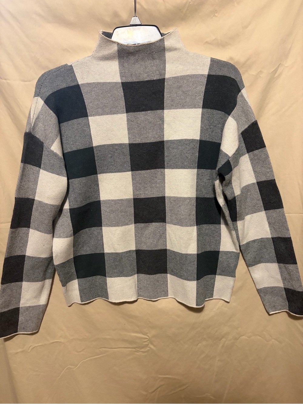 Tahari Black & Cream Buffalo Check Turtleneck Sweater